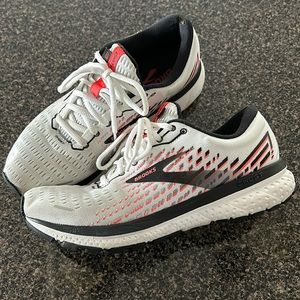 Brooks Ghost 13